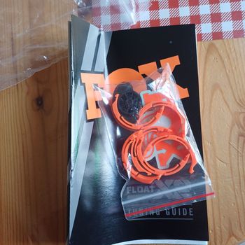 Fox Racing, FLOAT X2 Factory 2-Position Lever 210x50mm