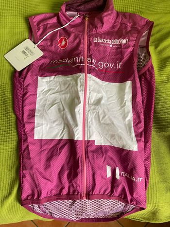 Castelli, Giro pro light wind vest ciclamino