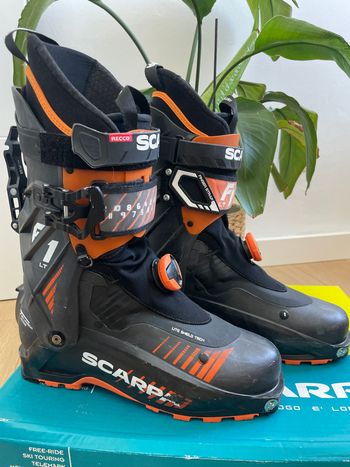 Scarpa, F1 LT 28.0