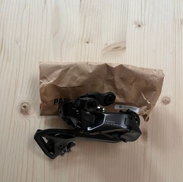 Used Shimano Ultegra Di2 RD-R8150 12v 2026 Drivetrain & Pedals