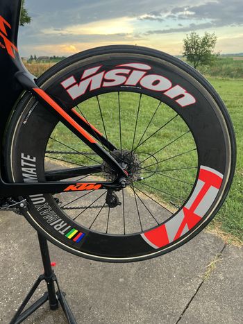 Used Vision Trimax Ultimate Carbon Tubular Wheelset 2020 bike — image 6 of 7