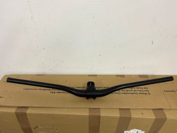 Oneup, Carbon Lenker, Bontrager Vorbau