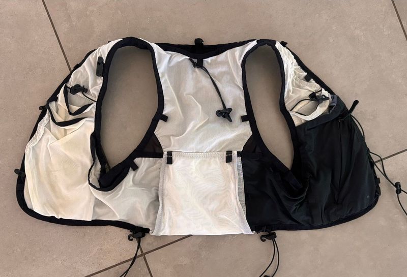 Tweedehands PROTOTYPE Trail Vest 2024 bike — afbeelding 1 van 6