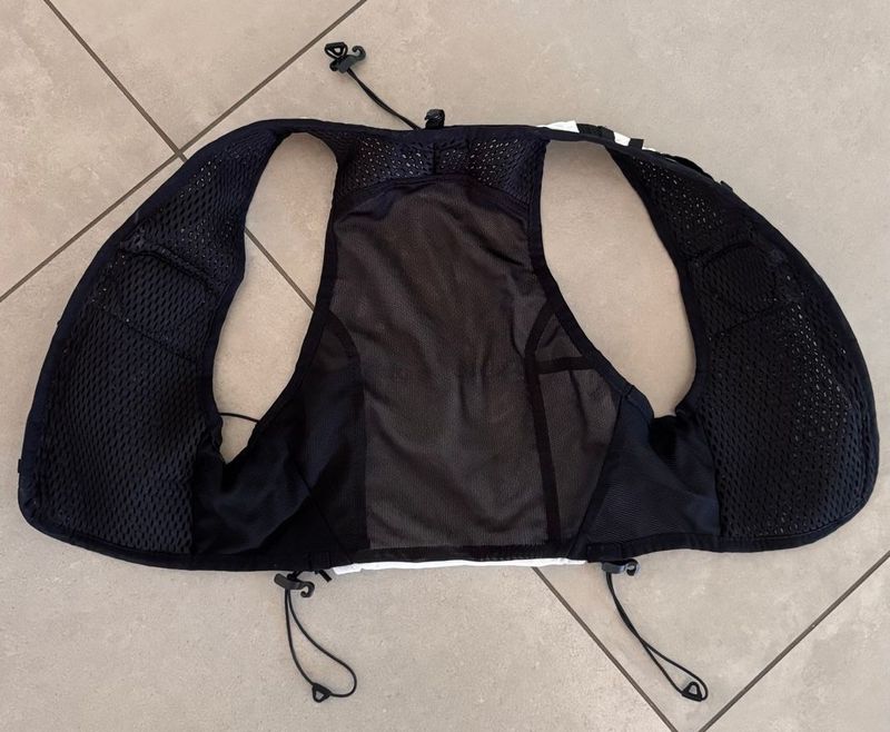 Tweedehands PROTOTYPE Trail Vest 2024 bike — afbeelding 4 van 6
