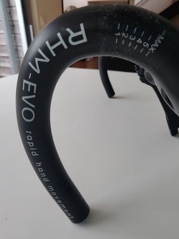 Použité Deda Elementi Superzero RS 440x110 2025 bike — obrázek 9 z 9