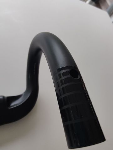 Použité Deda Elementi Superzero RS 440x110 2025 bike — obrázek 5 z 9