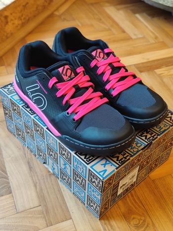 Five Ten, Freerider Contact