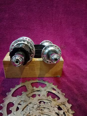 Used Mozzi completi Campagnolo Olympus 36 fori bike — image 7 of 10