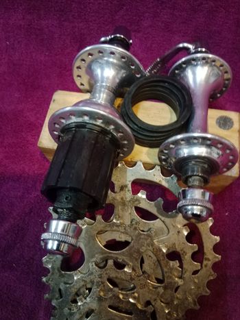 Used Mozzi completi Campagnolo Olympus 36 fori bike — image 10 of 10