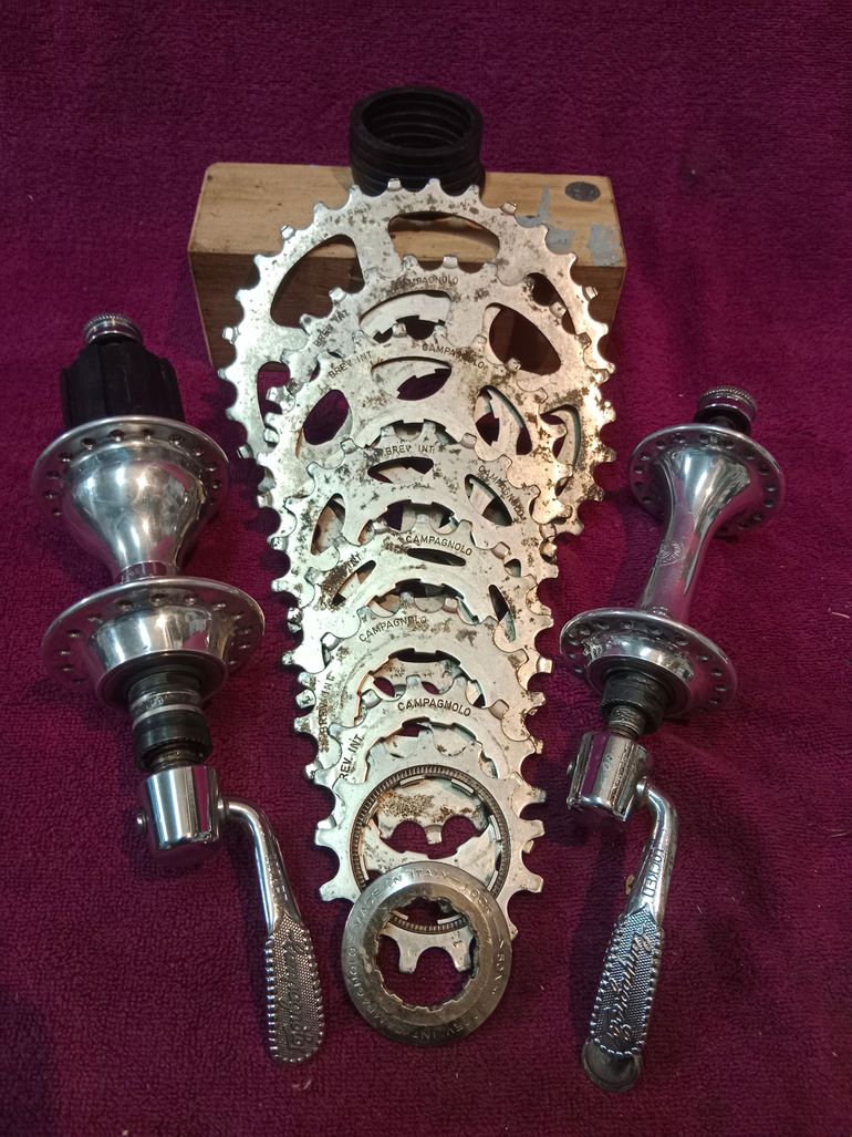 Used Mozzi completi Campagnolo Olympus 36 fori bike — image 1 of 10