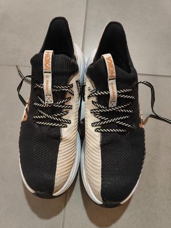 Hoka, Carbon X2