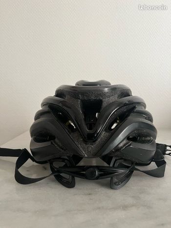 Used Giro Cinder MIPS bike — image 2 of 4