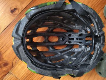 Used Lazer Z1 bike — image 4 of 7