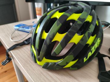 Used Lazer Z1 bike — image 7 of 7