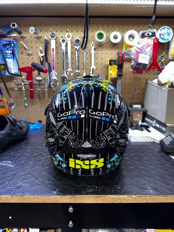 Used Ixs Integrale Helmet bike — image 4 of 6