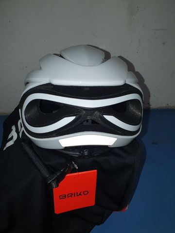 Used Briko Casco da bici bike — image 2 of 3