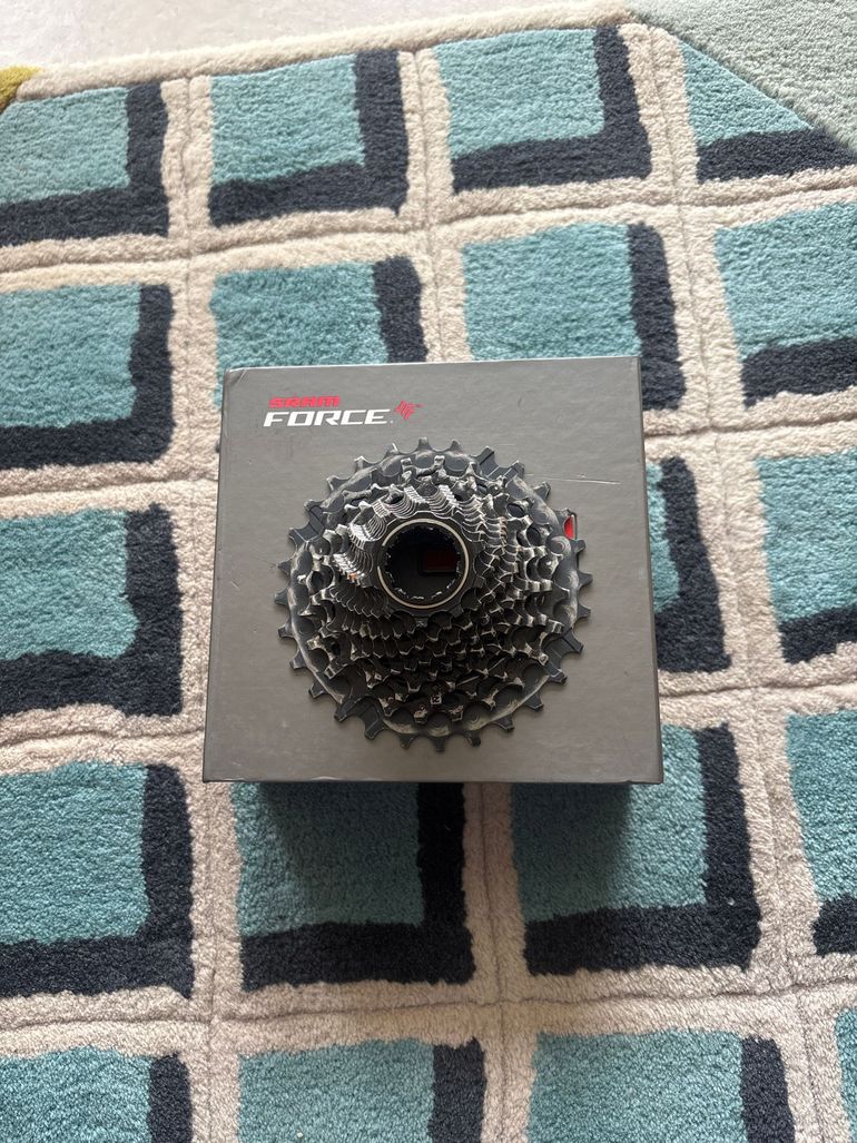 Used Sram Force 2025 bike — image 1 of 2