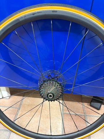 Used EXTRALITE cyberdisc37 bike — image 8 of 9