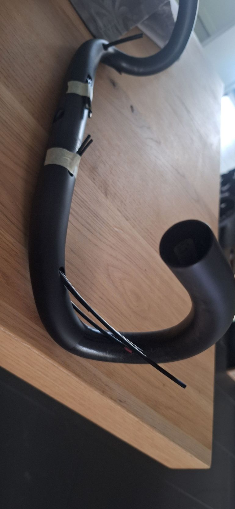 Used Lapierre Carbon Handlebar 2025 bike — image 3 of 4