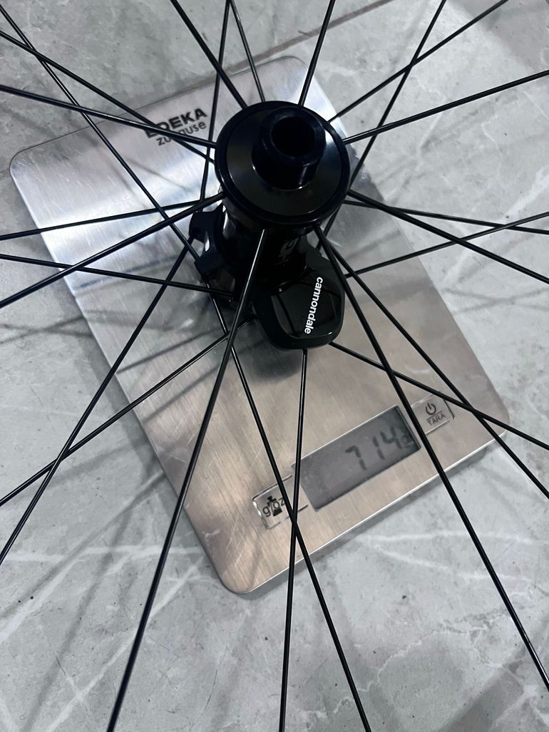 Used Hollowgram R 35 Carbon Wheelset bike — image 5 of 8
