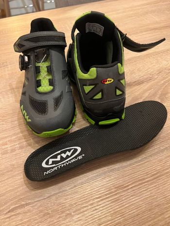 Used Northwave Himalaya Goretex bike — image 4 of 4