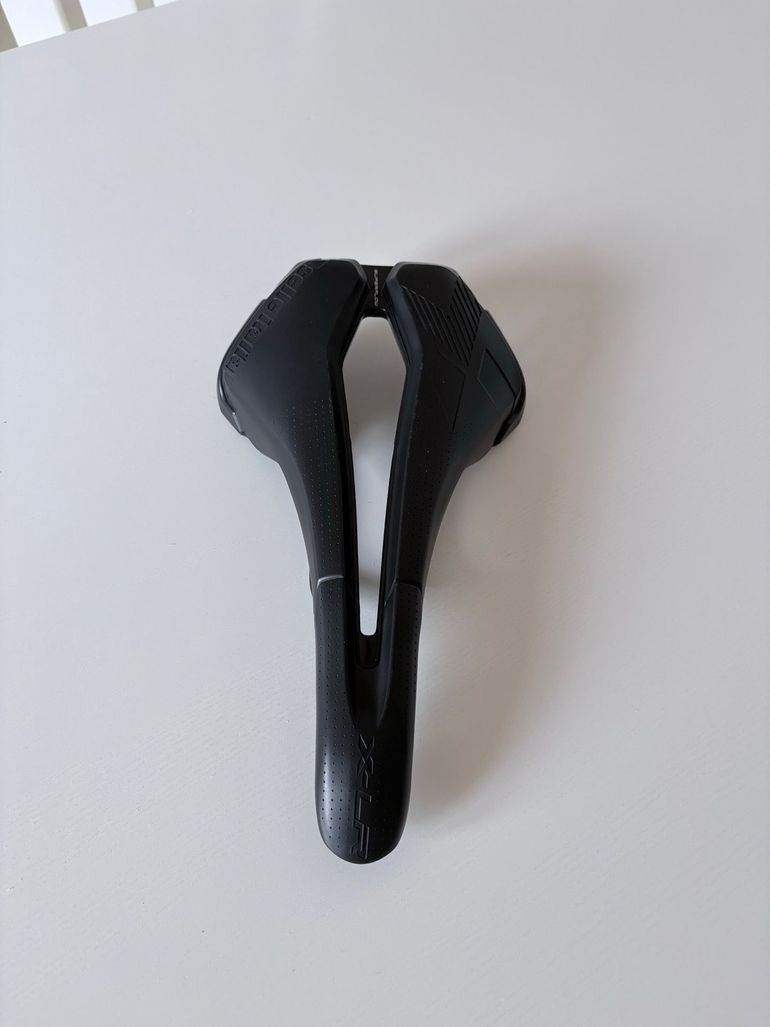 Used Selle Italia XLR Saddle bike — image 1 of 4
