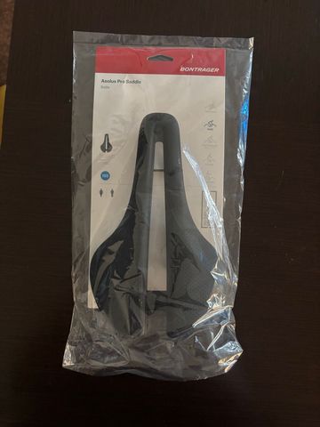 Used Bontrager Aerolus Pro 2026 Saddles & Seatposts