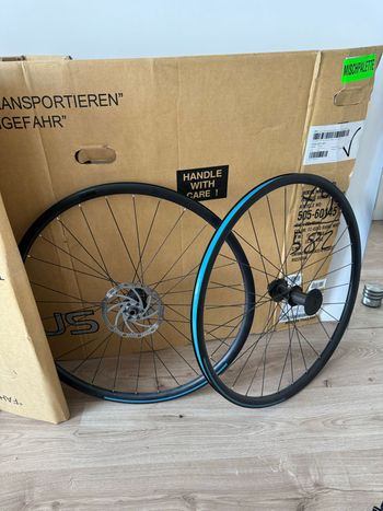 Cube, RA 1.9 aero disc