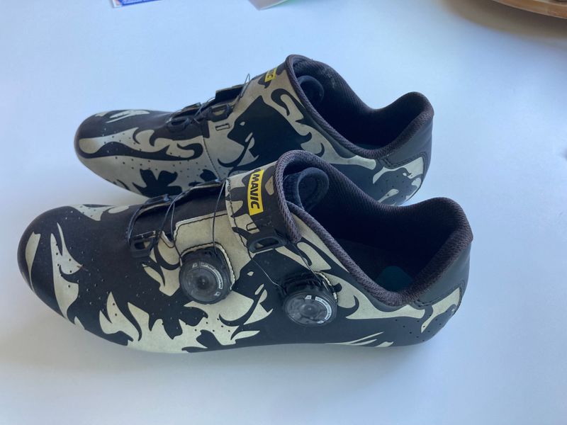 Mavic Route Shoes Size 43 1/3 Cycling Shoes d'occasion
