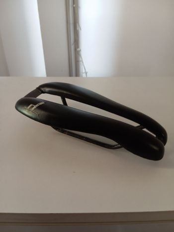 DASH, Crono TT/Triathlon Full Carbon Saddle UCI