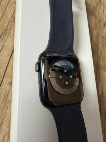 Used apple Watch 2021 bike — image 5 of 6