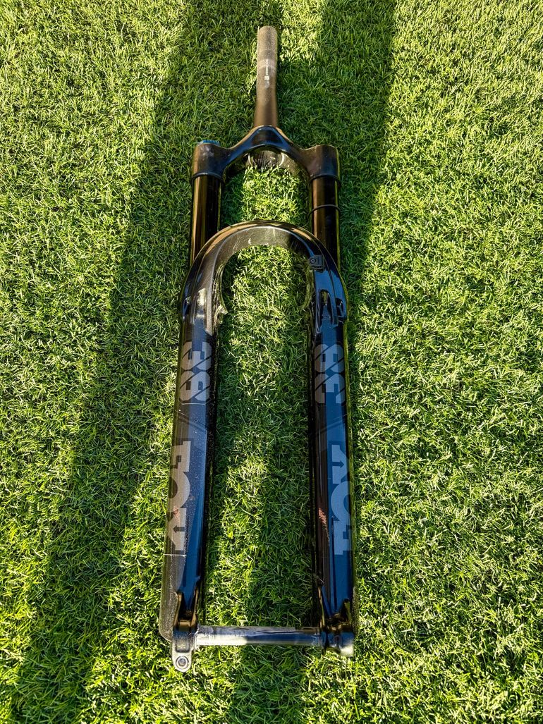 Used Fox 38 Performance Elite Grip 2 29" 160mm 44mm offset 2023 bike — image 1 of 10