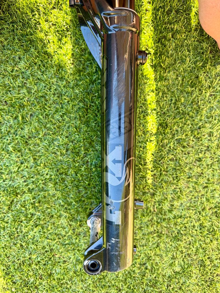 Used Fox 38 Performance Elite Grip 2 29" 160mm 44mm offset 2023 bike — image 7 of 10
