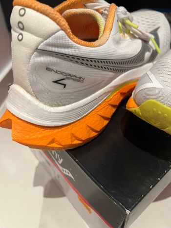 Saucony, Endorphin Speed 4