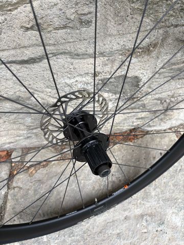 Used Giant PA2 bike — image 4 of 7