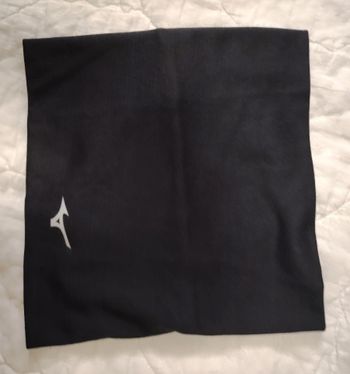 Used Mizuno Neck Warmer 2025 bike — image 3 of 4