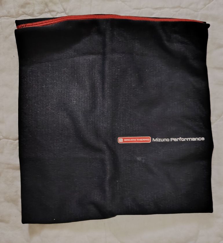 Used Mizuno Neck Warmer 2025 bike — image 2 of 4
