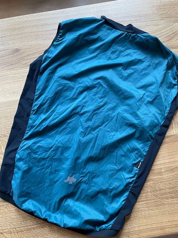Assos, Mille GT-Wind-Weste S11