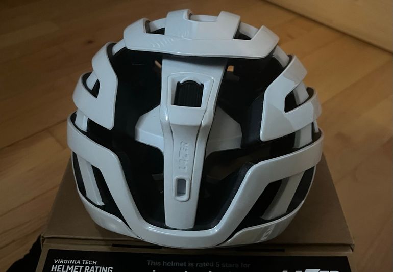 Used Helmet Z1 full white KinetiCore Helmet 2024 bike — image 3 of 5