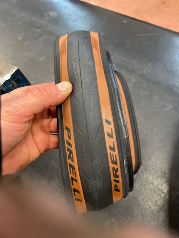 Brugt Pirelli P ZERO Race TLR 2025 bike — billede 3 af 3