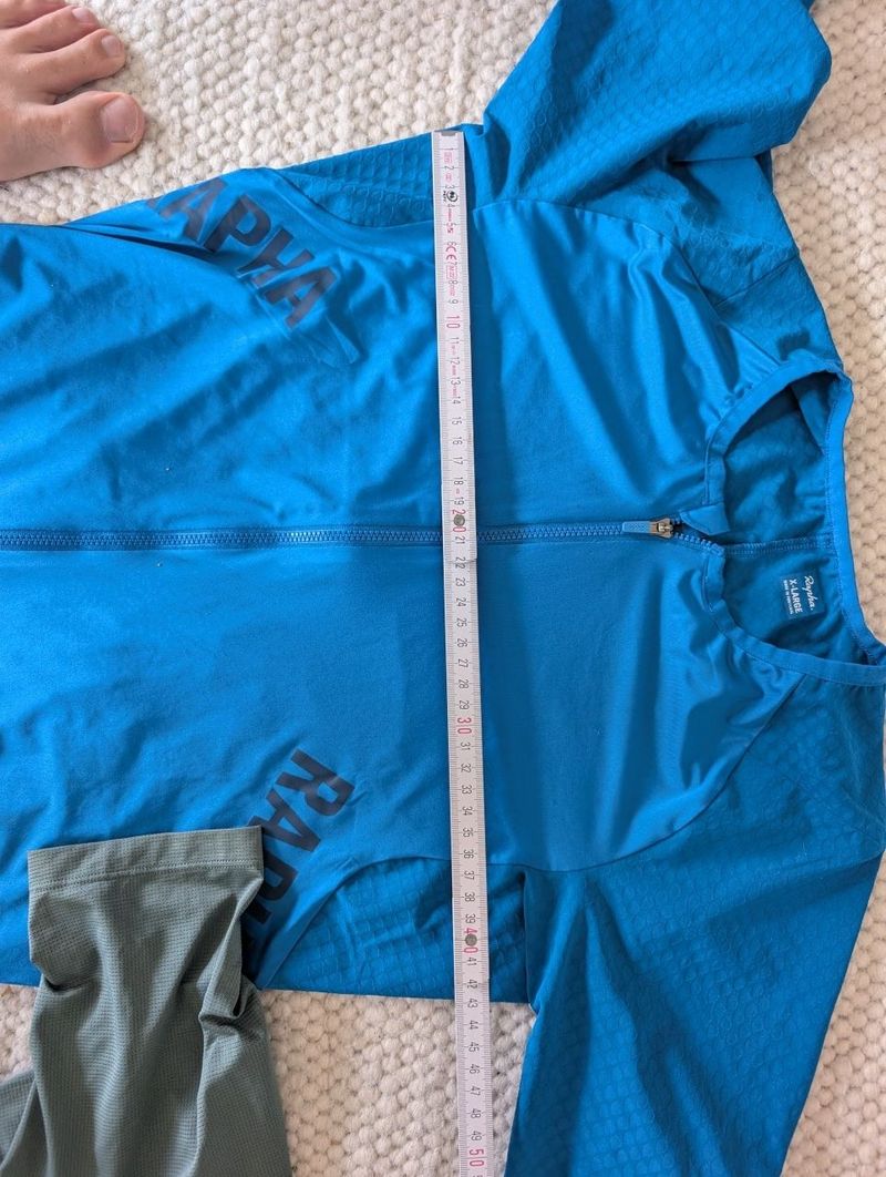 Used Rapha Pro Team Training Jersey 2025 bike — image 8 of 8