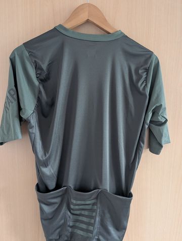 Used Rapha Pro Team Training Jersey 2025 bike — image 2 of 8