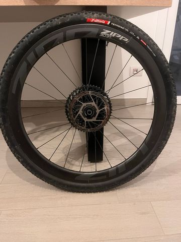 Zipp 303S Wheelset bike usato — immagine 3 di 4