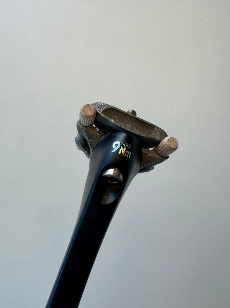 Used Pinarello Dogma F Zadelpen 2025 bike — image 2 of 5
