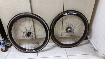 Brugt varesi Carbon Cyclocross Wheels bike — billede 2 af 2