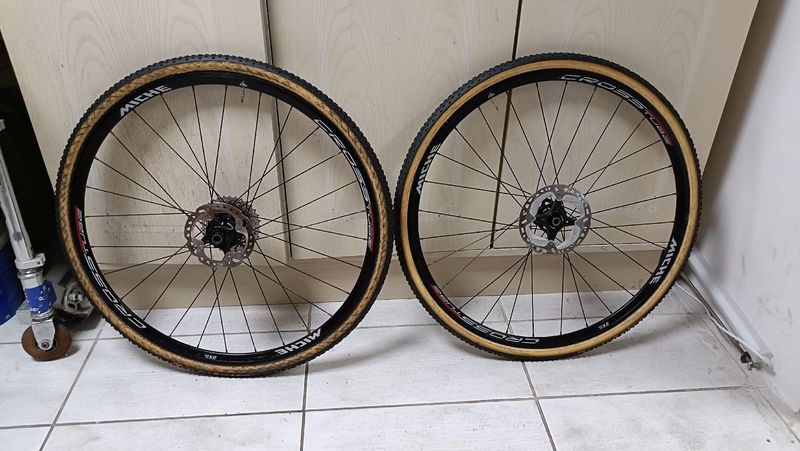 Used Miche Cross DX Wheelset bike — image 2 of 2