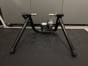 Wahoo, KICKR SNAP Smart Trainer