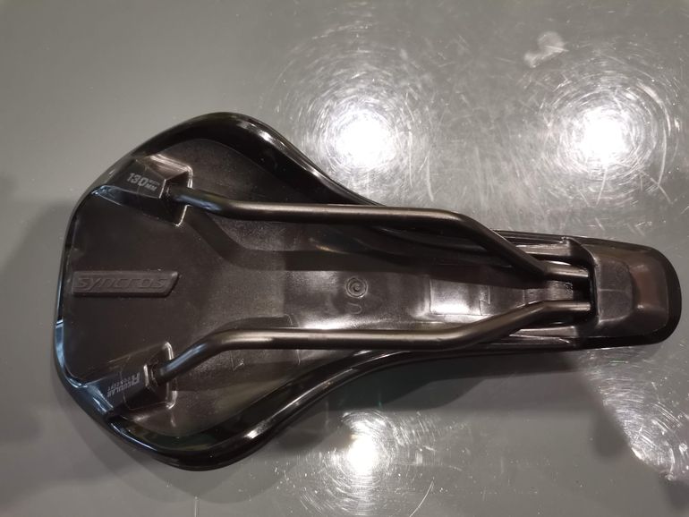 Used Syncros Belcarra R 2.0 Saddle 2025 bike — image 4 of 4