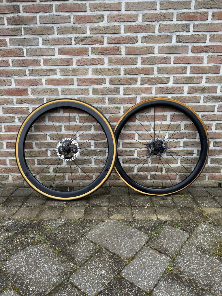 Used 9th Wave Avalon 354 Avalon ninefold bike — image 1 of 5