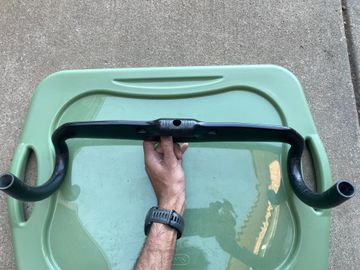 Used Cervelo aero handlebard 2016 bike — image 6 of 9